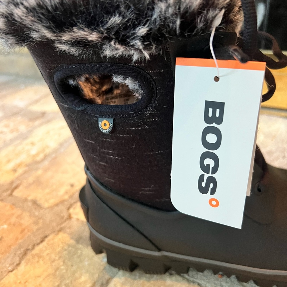 BOGS Black Women's Winter Boots with Fur Trim